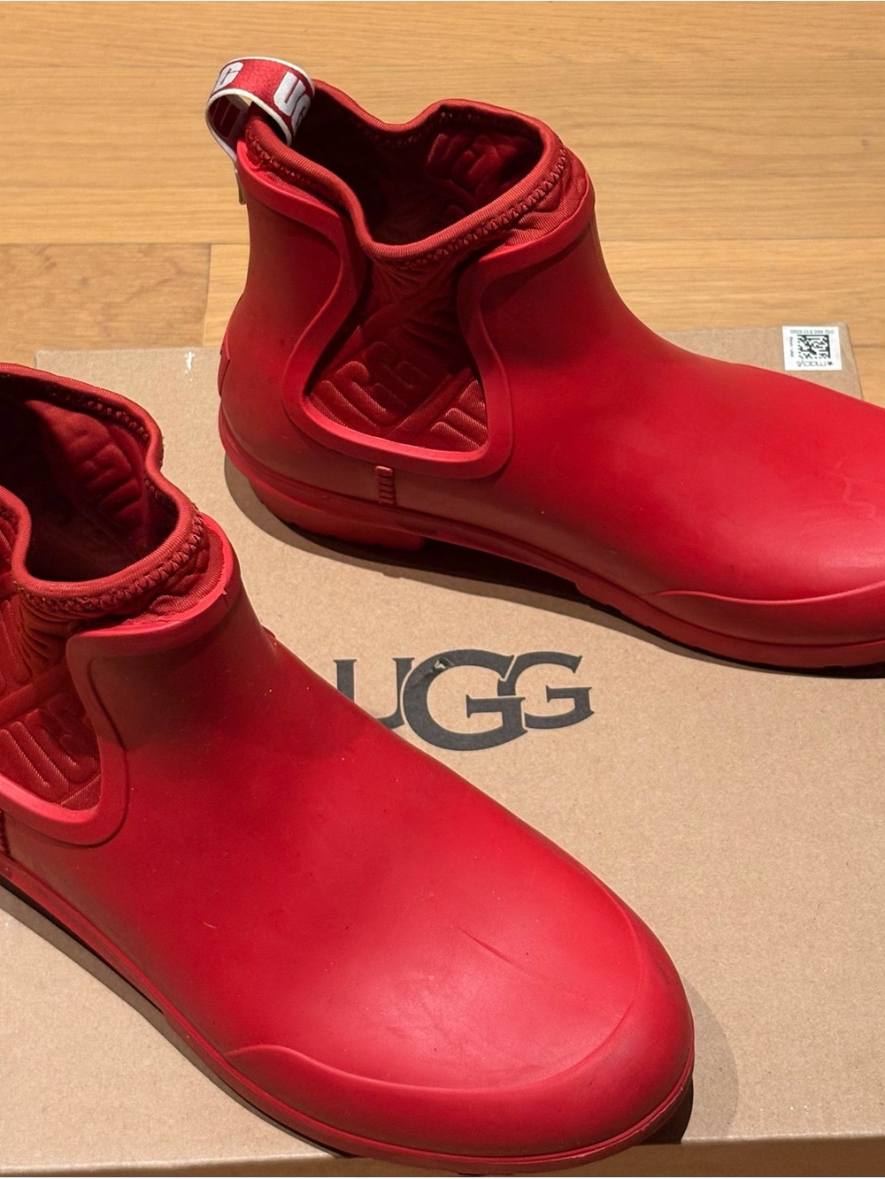 UGG Men's Red Waterproof Chelsea Rain Boots